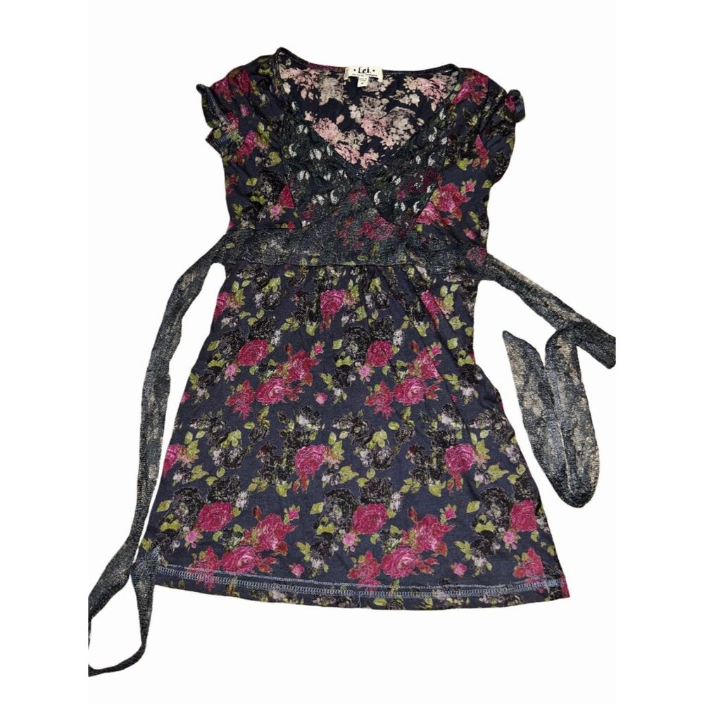 Grey Lace Floral LE.I Junior Girl's Medium Short Sleeve Blouse